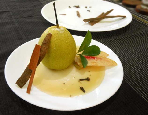 Pear 1 (Medium)